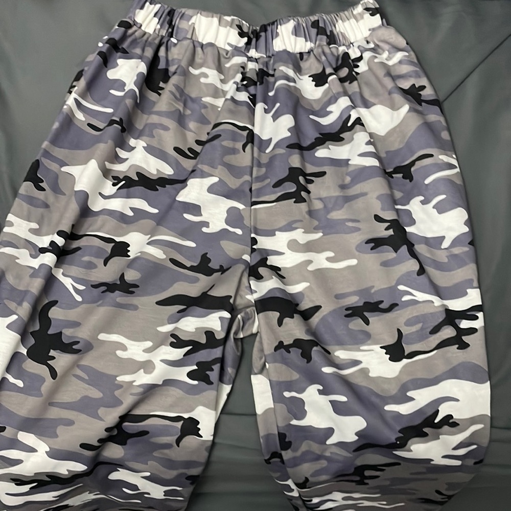 Camo sweatpants